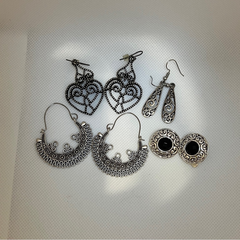 Set of 4 pairs of tribal-style filigree earrings bohemian boho #earrings #boho